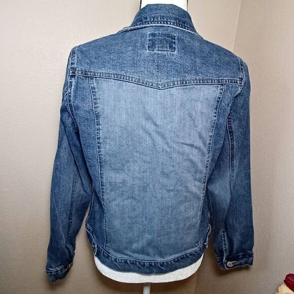 Old Navy denim jacket Size M - Picture 2 of 6